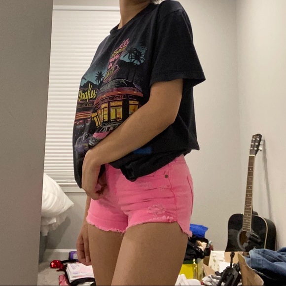 A&F Hot Pink Short-shorts - Picture 3 of 4